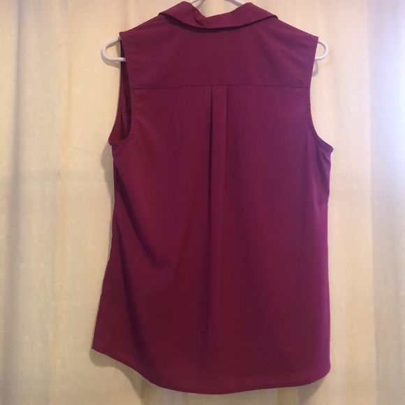 🎉4 for $20 Lee Magenta Tank, size Medium - Picture 2 of 4